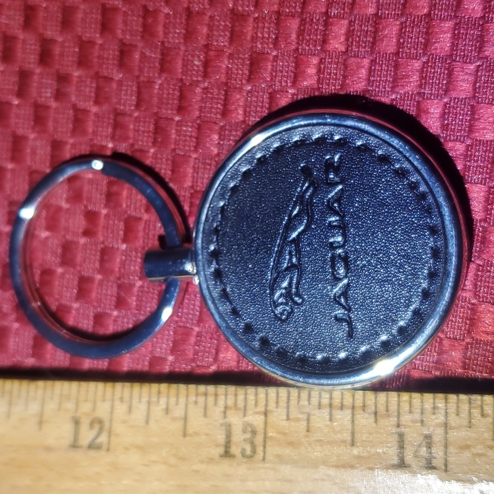 JAGUAR Keychain - Picture 4 of 4